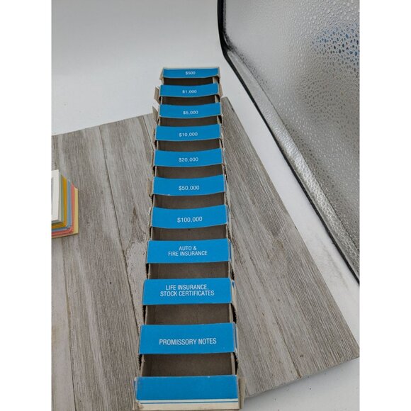 The Game of Life Replacement Parts 1979 Paper Money Currency And Money Bank - Picture 2 of 7